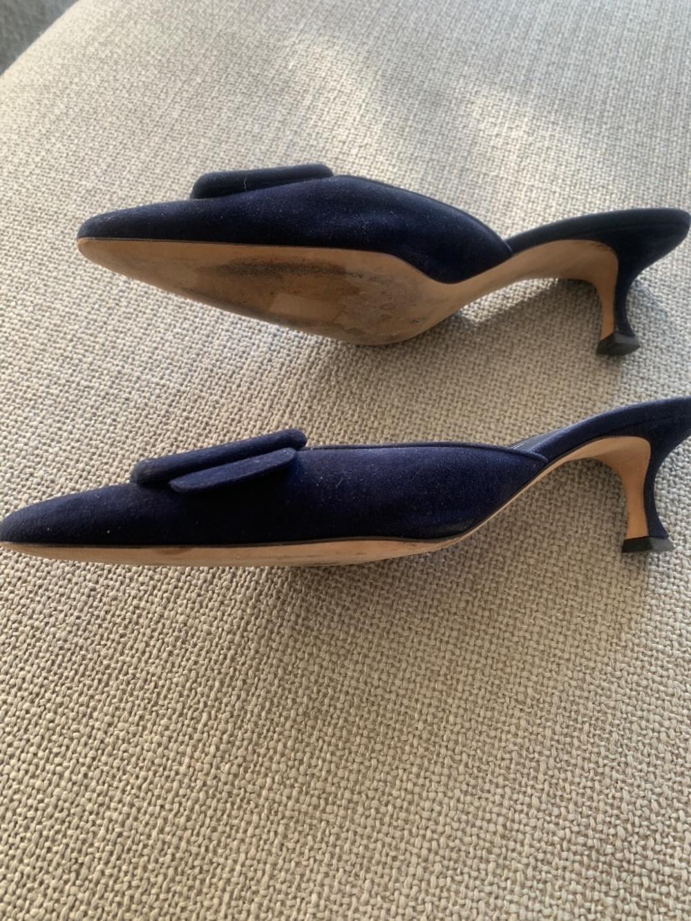 Manolo Blahnik mules - Picture 3 of 4